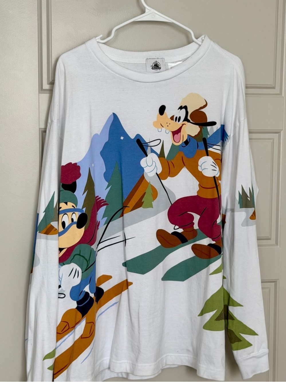 Disney Parks Mickey Goofy Skiing Long Sleeve Tee XL